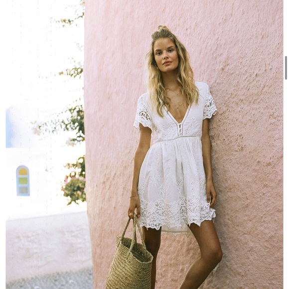 Spell White Embroidered Lace Mini Dress Medium - Picture 1 of 16